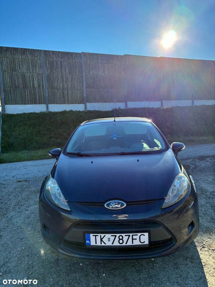 Ford Fiesta - 2