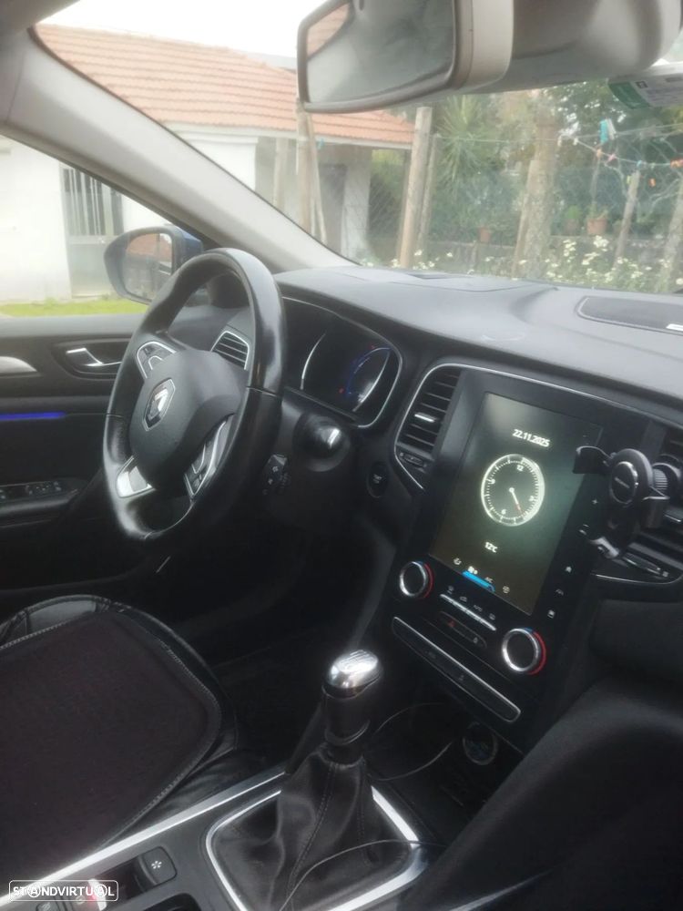 Renault Mégane Sport Tourer 1.5 Blue dCi Bose Edition - 1
