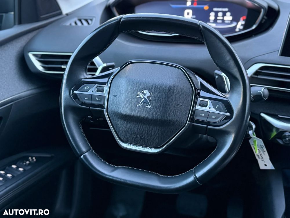 Peugeot 5008 1.2 Puretech Turbo s&s EAT8 Allure - 13
