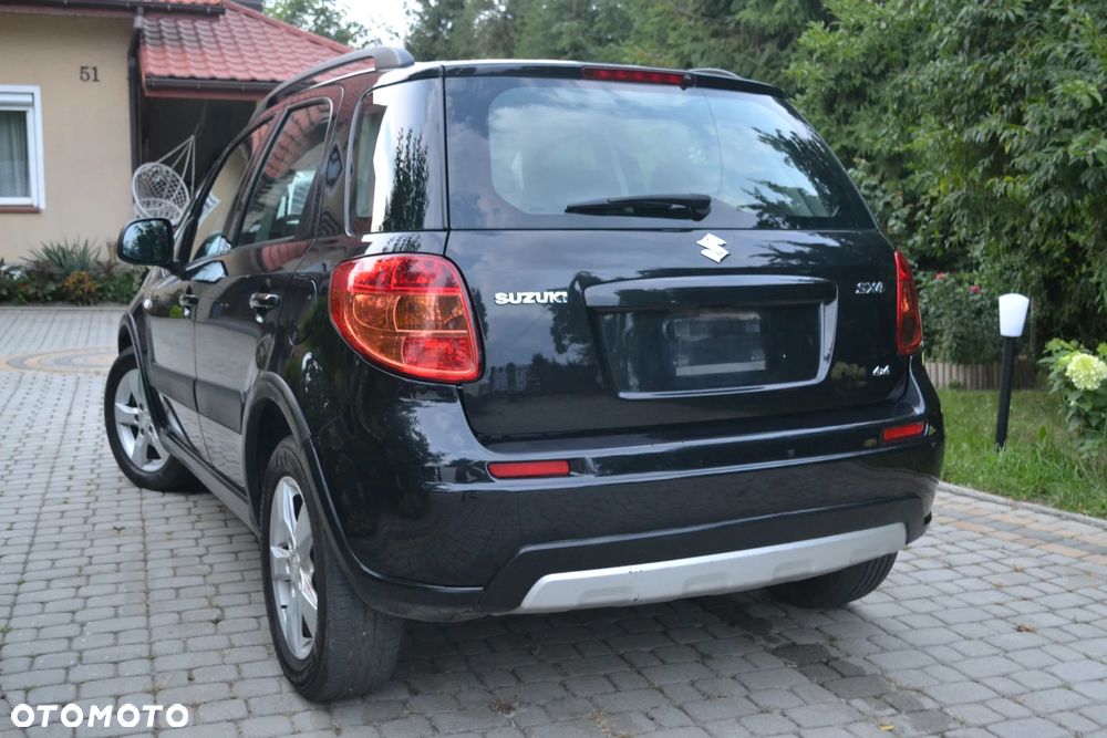 Suzuki SX4 1.6 Premium 4WD - 4