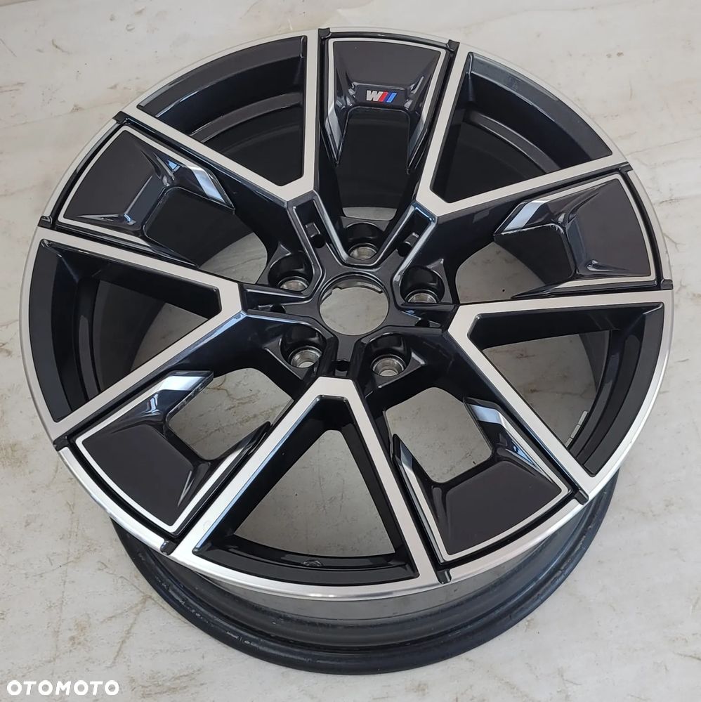 FELGA BMW M-PAKIET i4 4 G26 9JX18H2 IS42 5X112 8747303 - 3