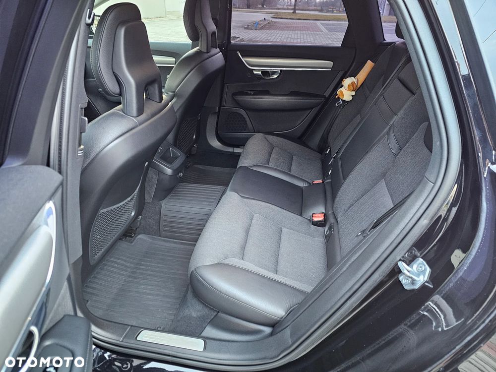 Volvo V90 D4 AWD Geartronic Momentum - 27