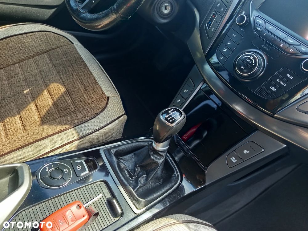 Hyundai i40 1.7 CRDi Comfort - 37