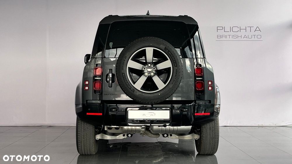 Land Rover Defender - 7