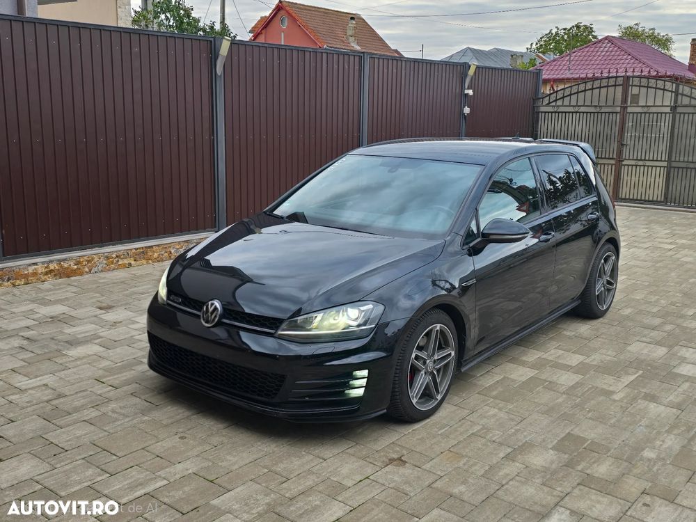 Volkswagen Golf 2.0 TDI DPF BMT GTD - 2