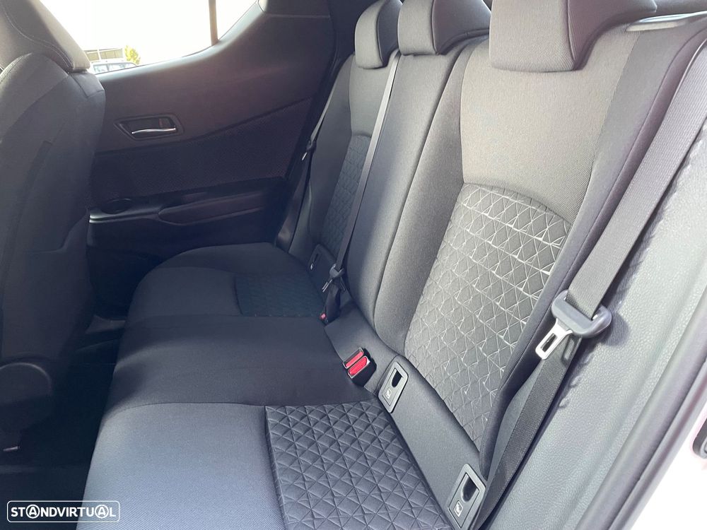 Toyota C-HR 1.8 Hybrid Square Collection - 11