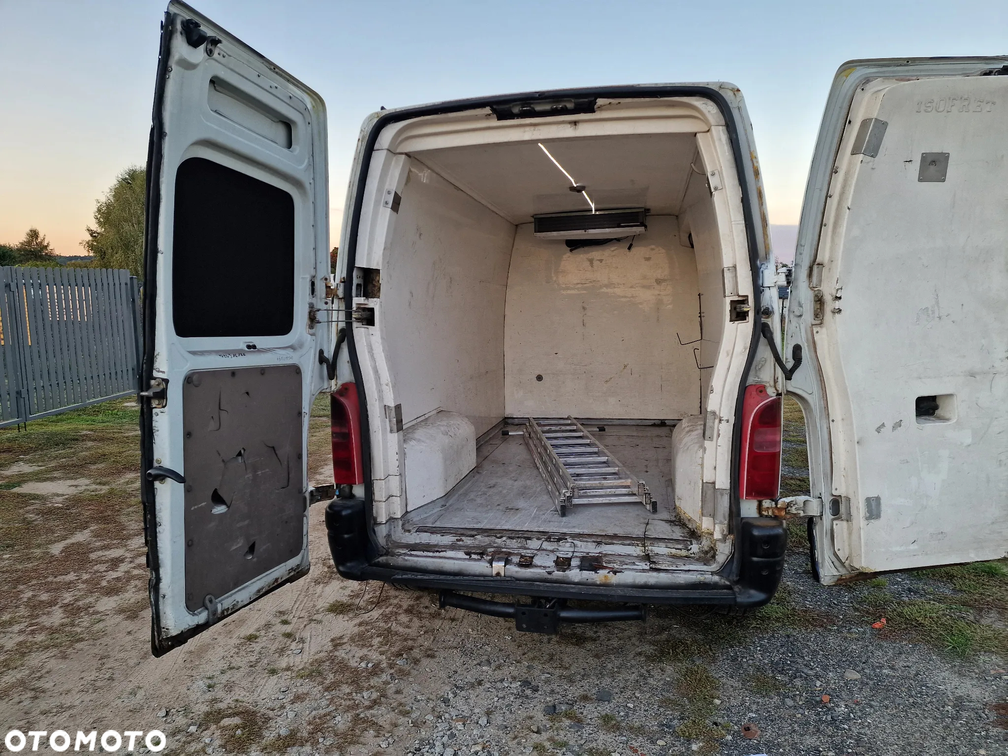 Renault Master 2.8 DTI - 9