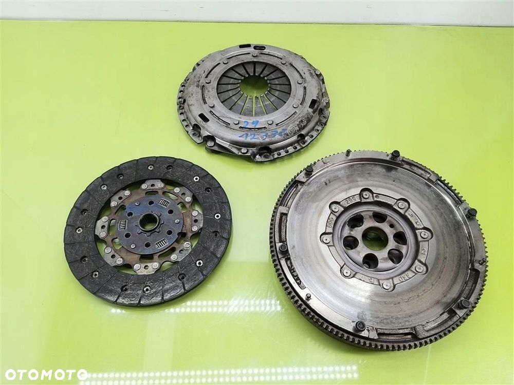 Sprzęgło Kompletne VW Passat B6 2005-2010 2,0 TDI 1878005146 3082000396 - 1