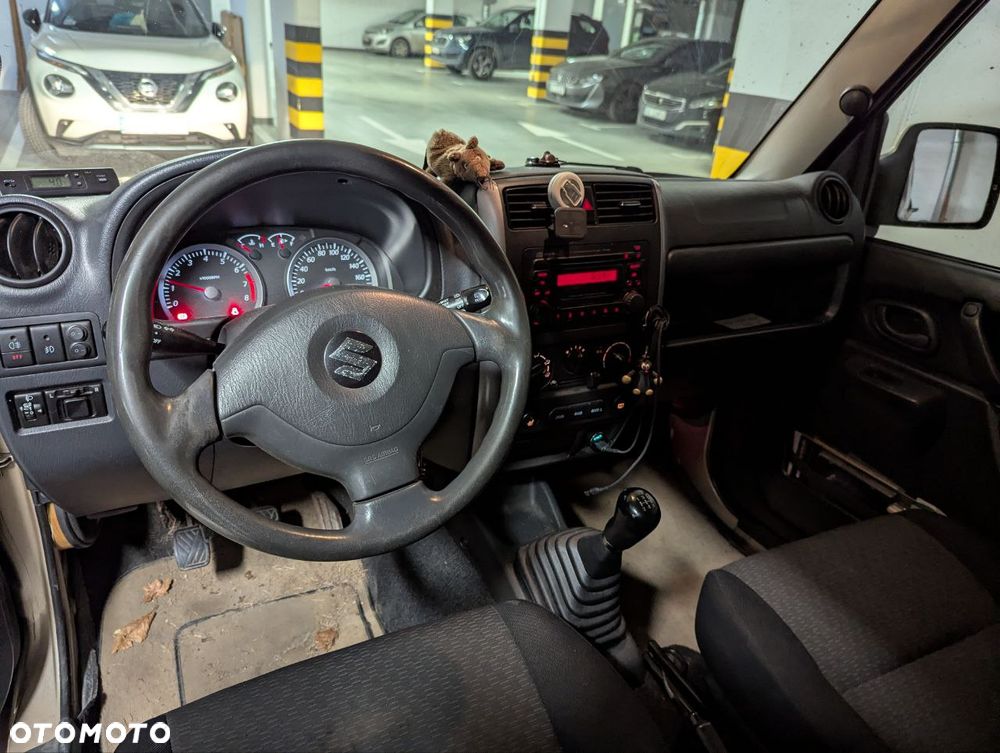Suzuki Jimny 2005 photo 4