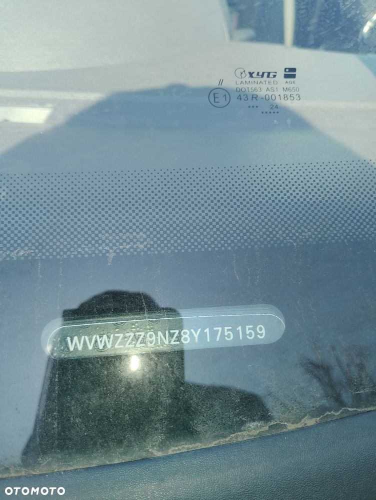 Volkswagen Polo - 4