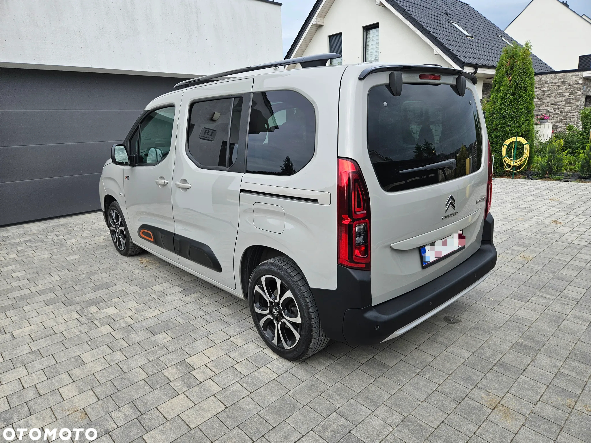 Citroën Berlingo M 1.2 PureTech Shine S&S - 26