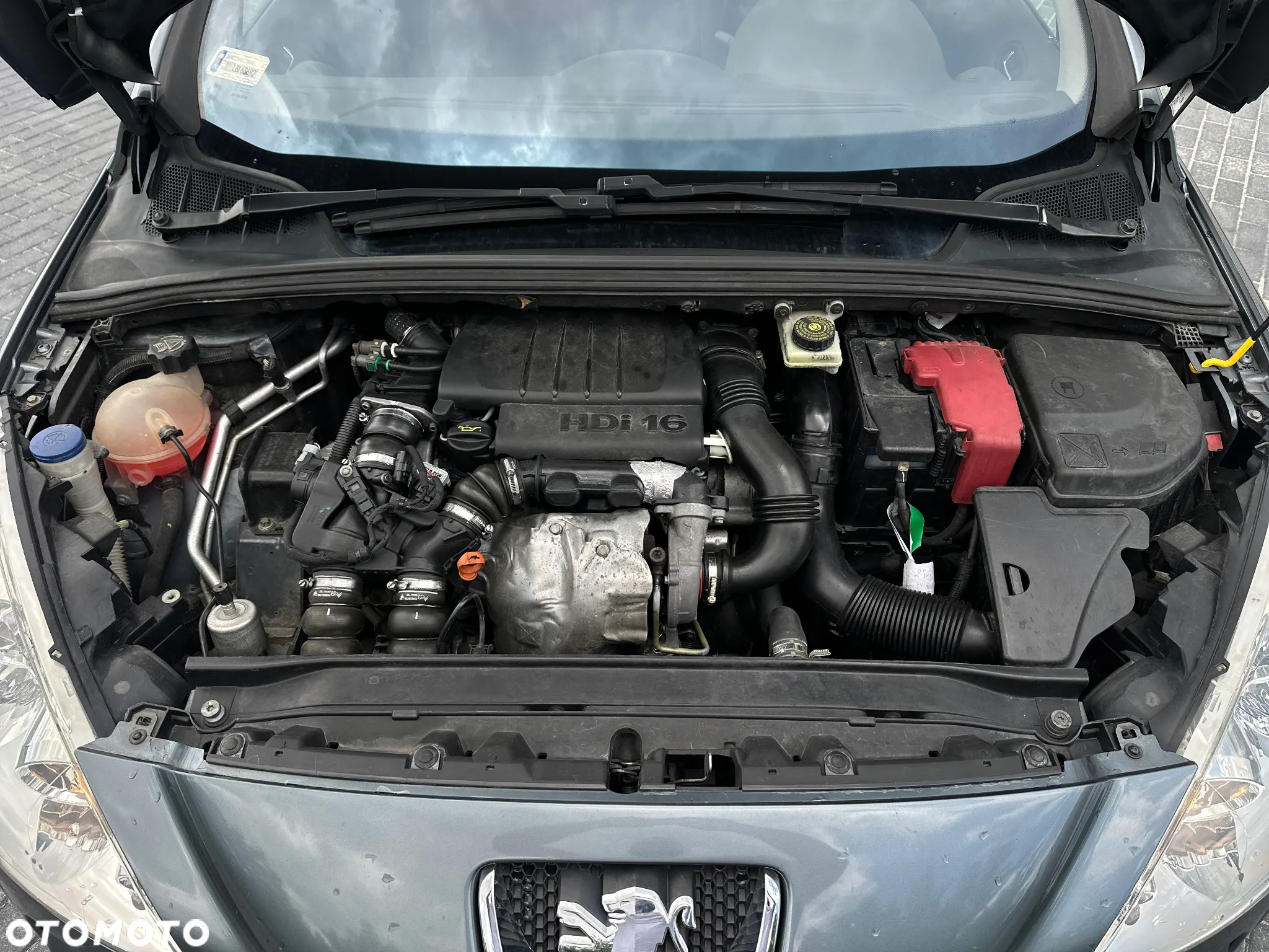 Peugeot 308 HDi FAP 110 Platinum - 17