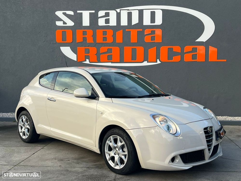 Alfa Romeo MiTo 1.3 JTD Distinctive S&S - 4