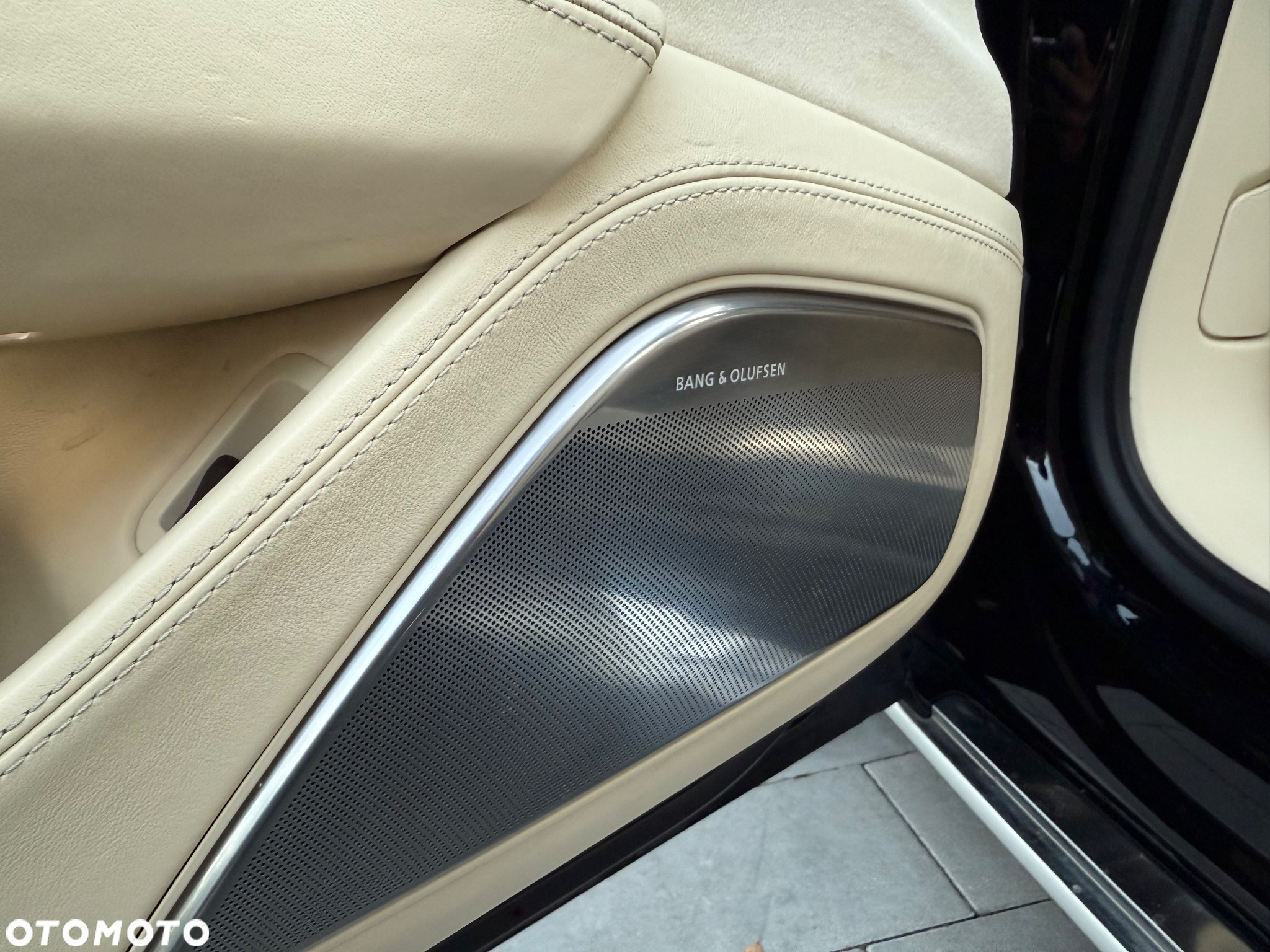Audi A8 6.3 W12 FSI L Quattro - 17