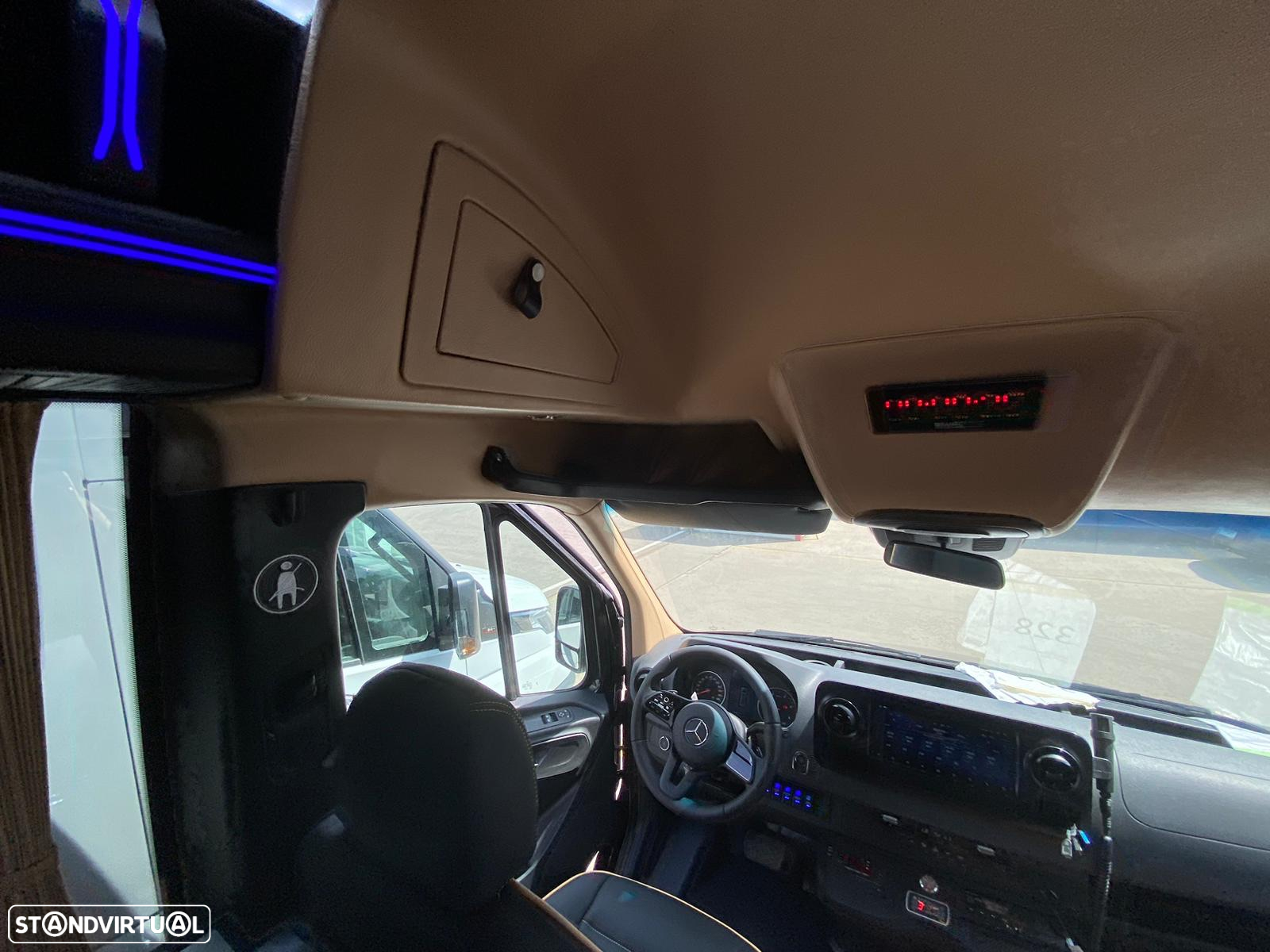 Mercedes Benz Sprinter 519 - 27