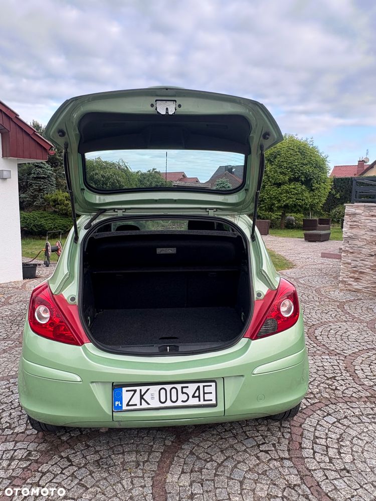 Opel Corsa 1.2 16V Color Edition - 11