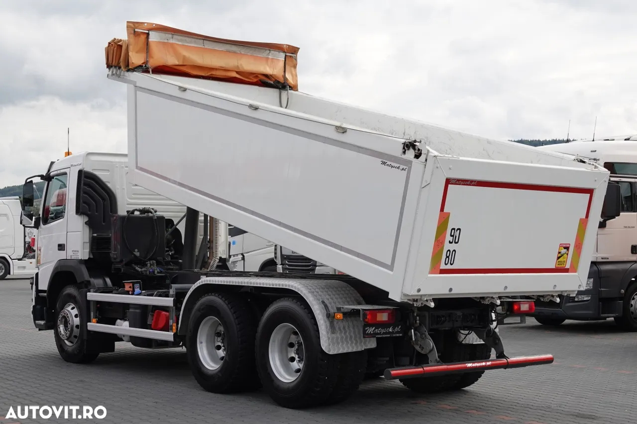 Volvo FMX 380 / 6x4 / CAMION BASCULANTE / 2019/ AXIE ELEVABILĂ / CAPACITATE DE ÎNCĂRCARE: 15.500 KG / GREUTATE: 10.500 KG / BASCULANĂ SPATE / EURO 6 / - 4