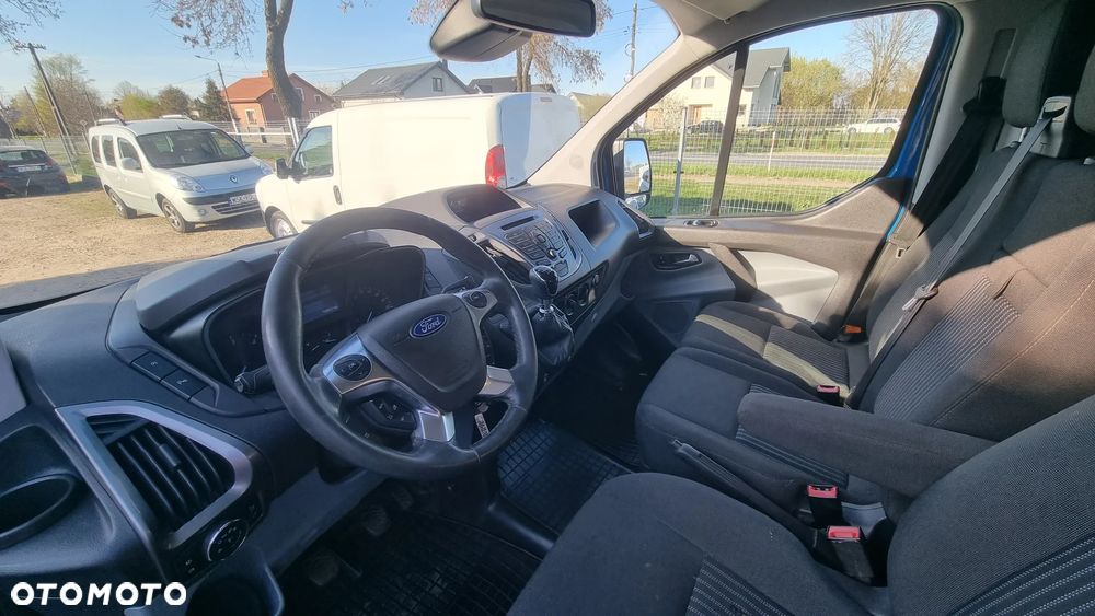 Ford Transit Custom Titanium - 11