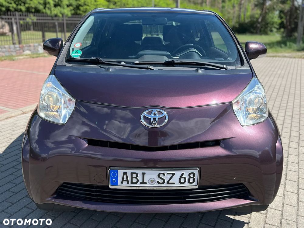 Toyota iQ 1.0 - 3