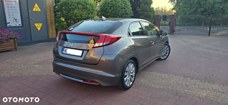 Honda Civic 1.8 Comfort Navi SD - 4