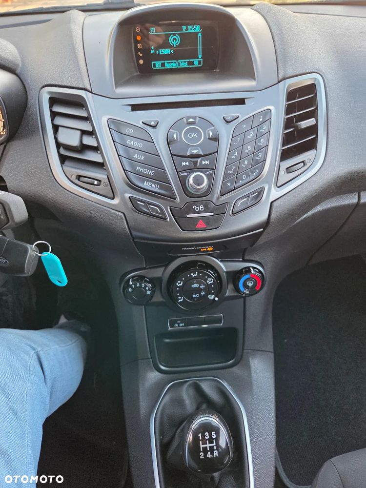 Ford Fiesta - 15