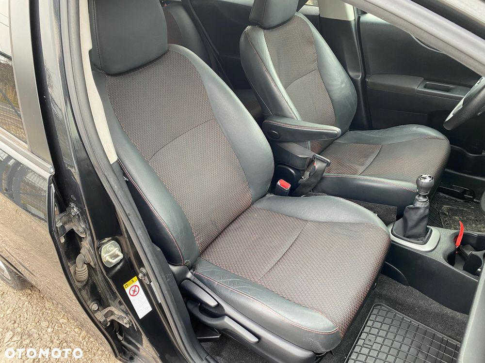 Toyota Yaris 1.33 Prestige - 25