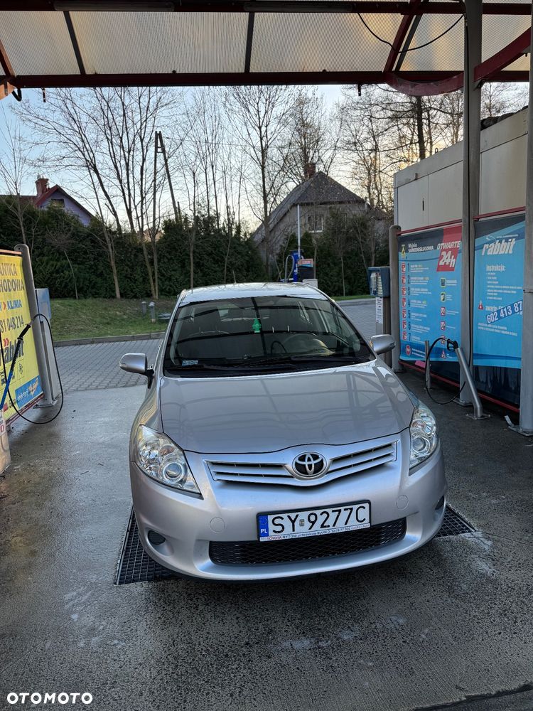 Toyota Auris 1.33 VVT-i Active - 1