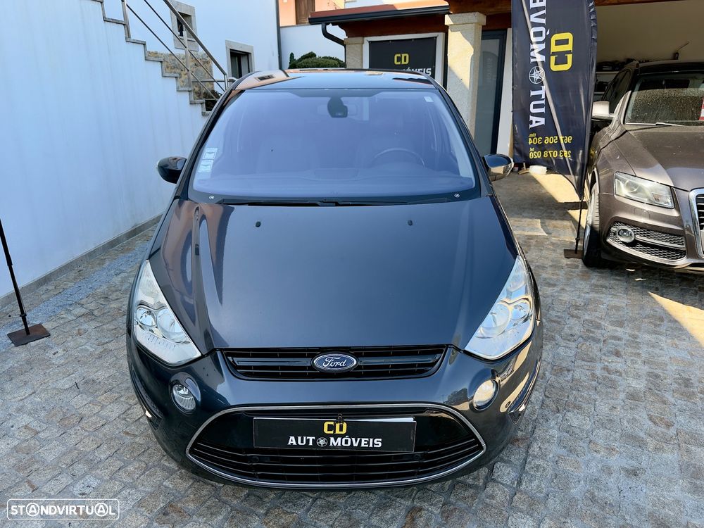 Ford S-Max 2.0 TDCi Titanium 7L - 25
