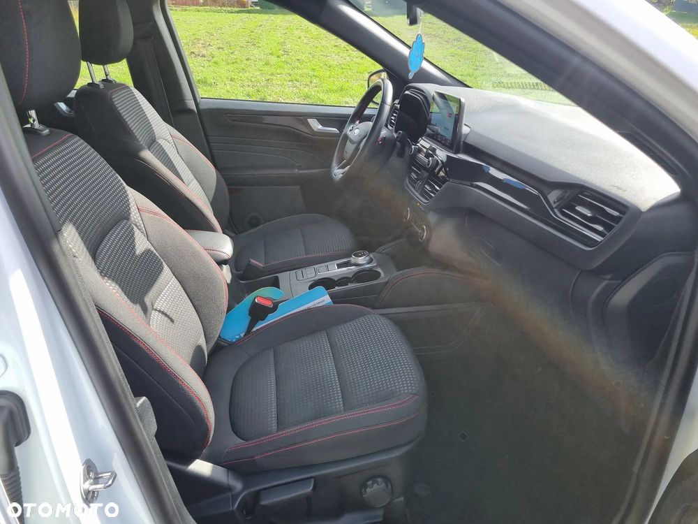Ford Kuga 1.5 EcoBlue ST-LINE - 27