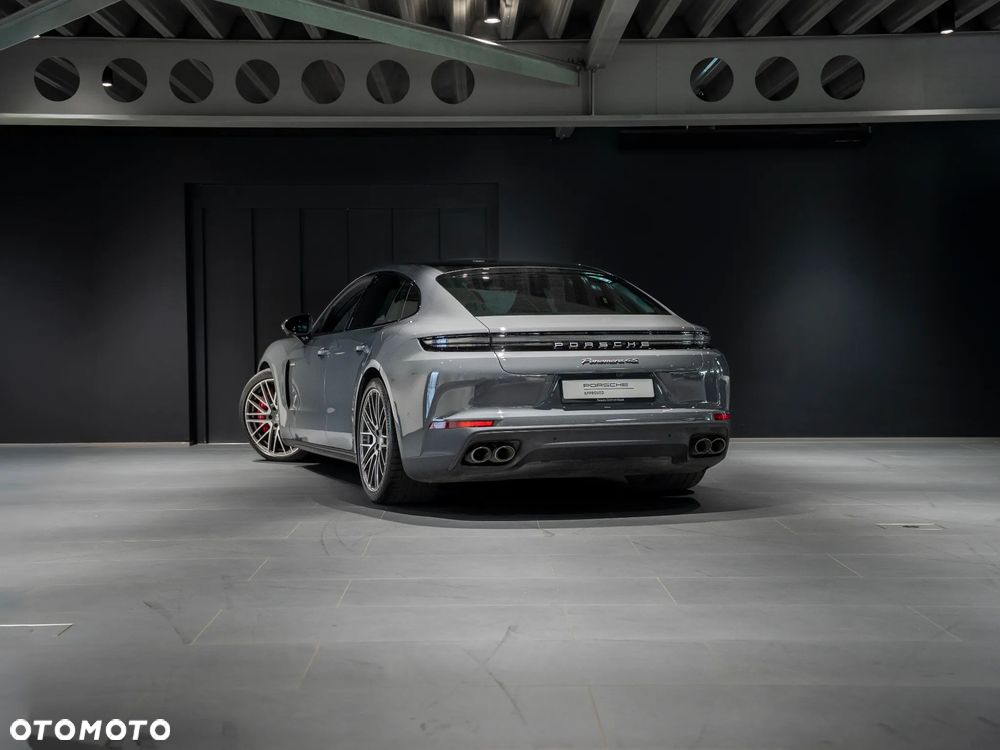 Porsche Panamera 4S E-Hybrid - 3