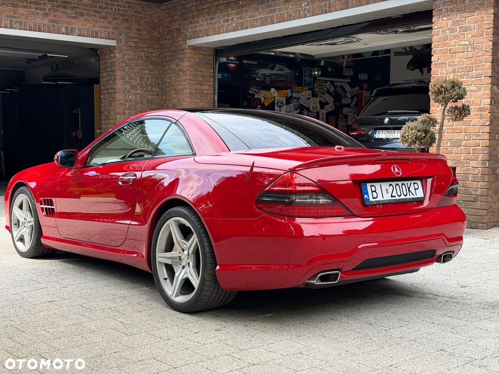 Mercedes-Benz SL - 11