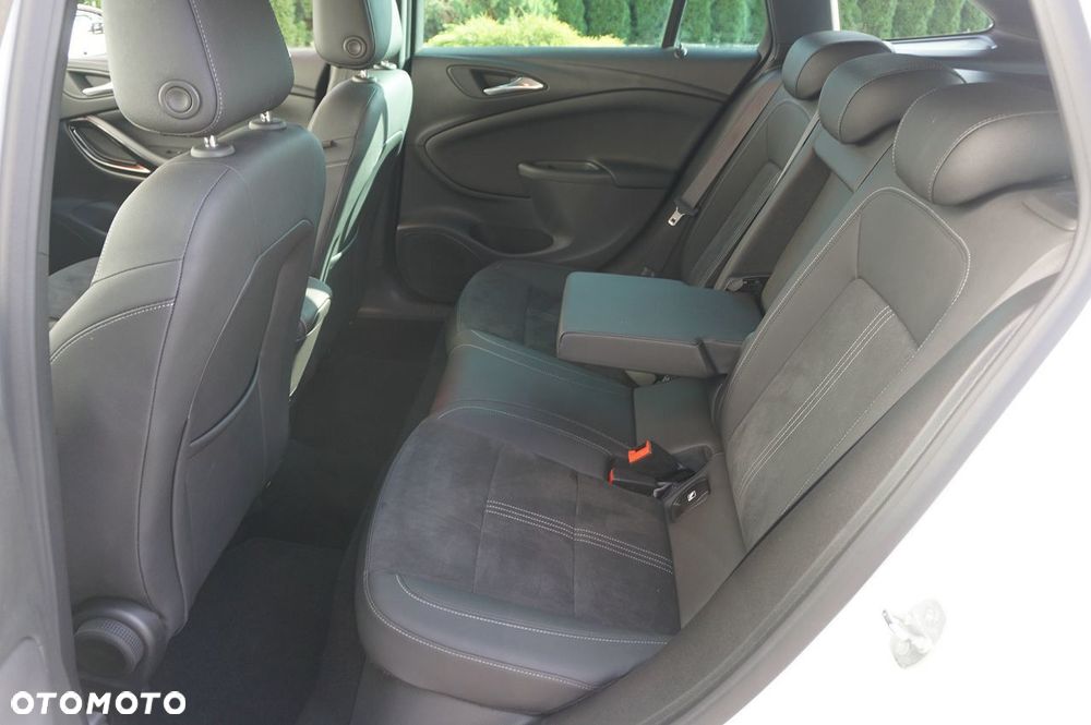 Opel Astra 1.4 Turbo Start/Stop Automatik Ultimate - 21
