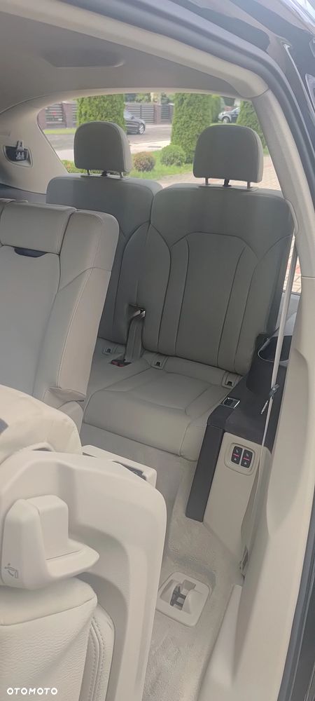 Audi Q7 - 17
