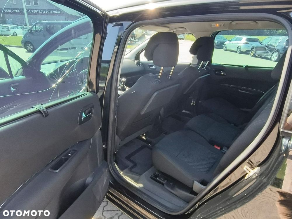 Peugeot 5008 - 17