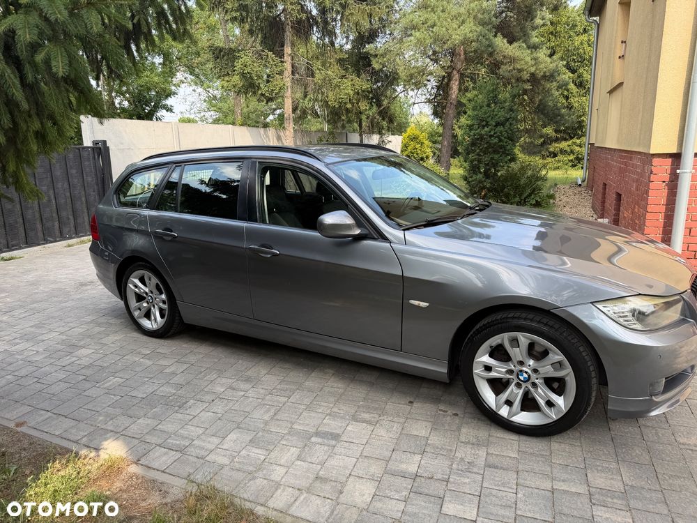 BMW Seria 3 320d - 5