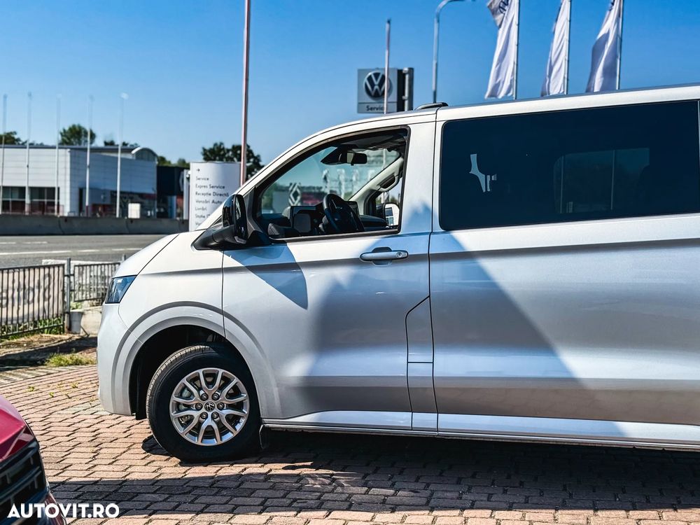 Volkswagen Caravelle - 9