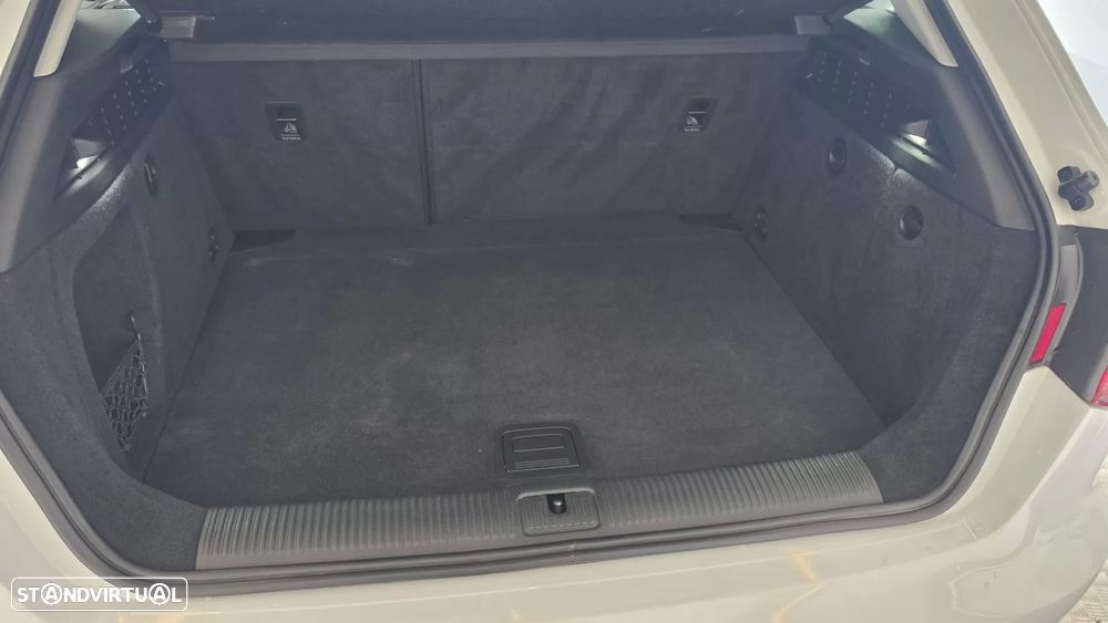Audi A3 Sportback 1.6 TDI S-line - 22