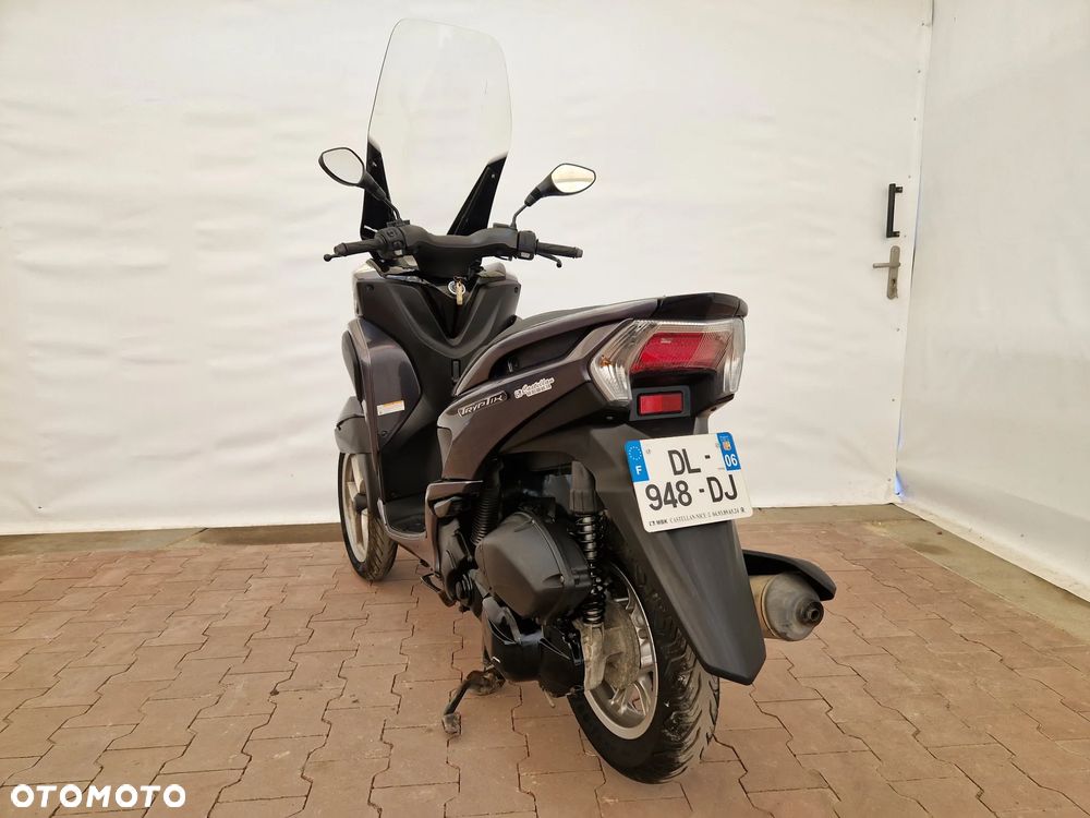 Yamaha Tricity - 7
