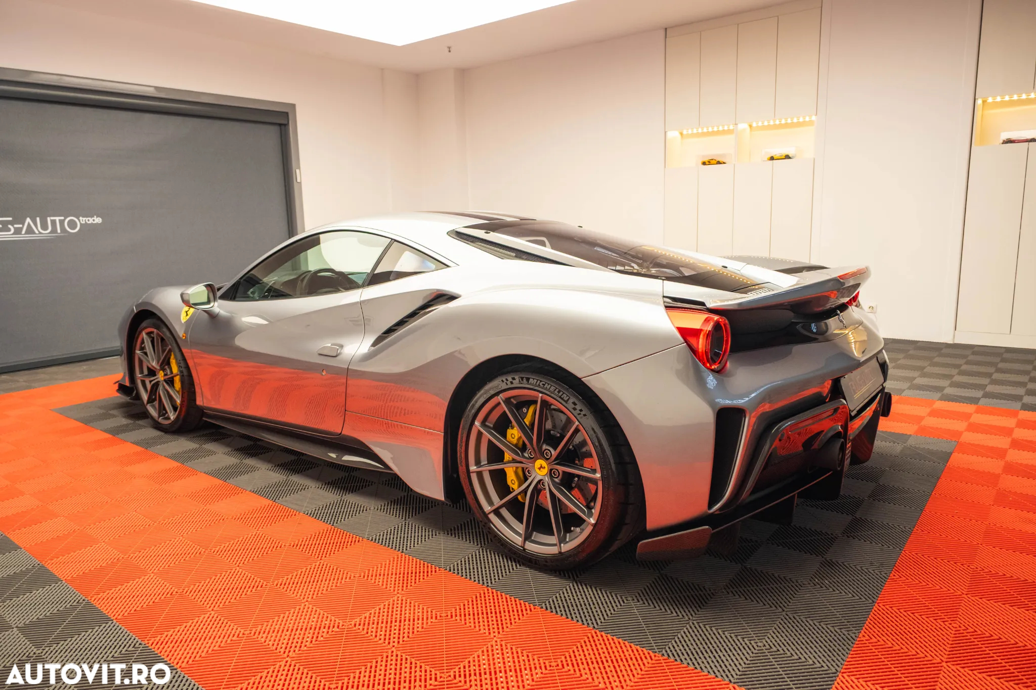 Ferrari 488 GTB - 4
