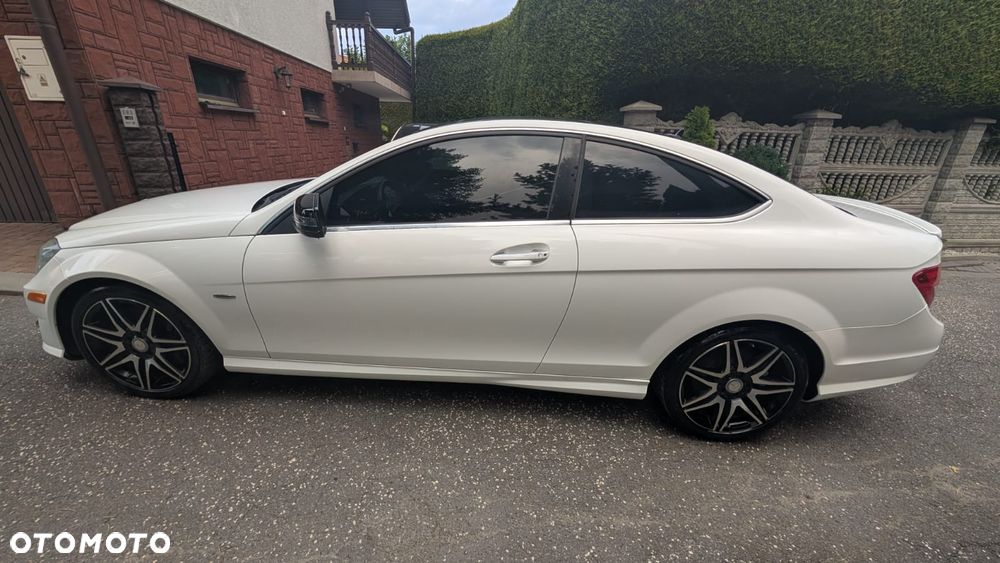 Mercedes-Benz Klasa C 250 Sport 7G-TRONIC - 19