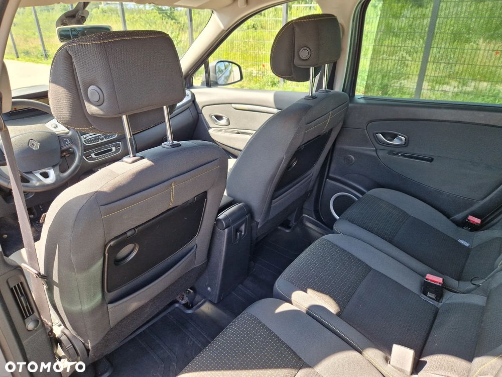 Renault Scenic 2.0 16V Tech Run - 9