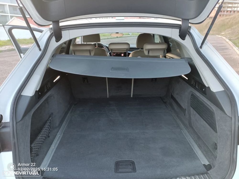 Audi A6 Avant 40 TDI Design S tronic - 14