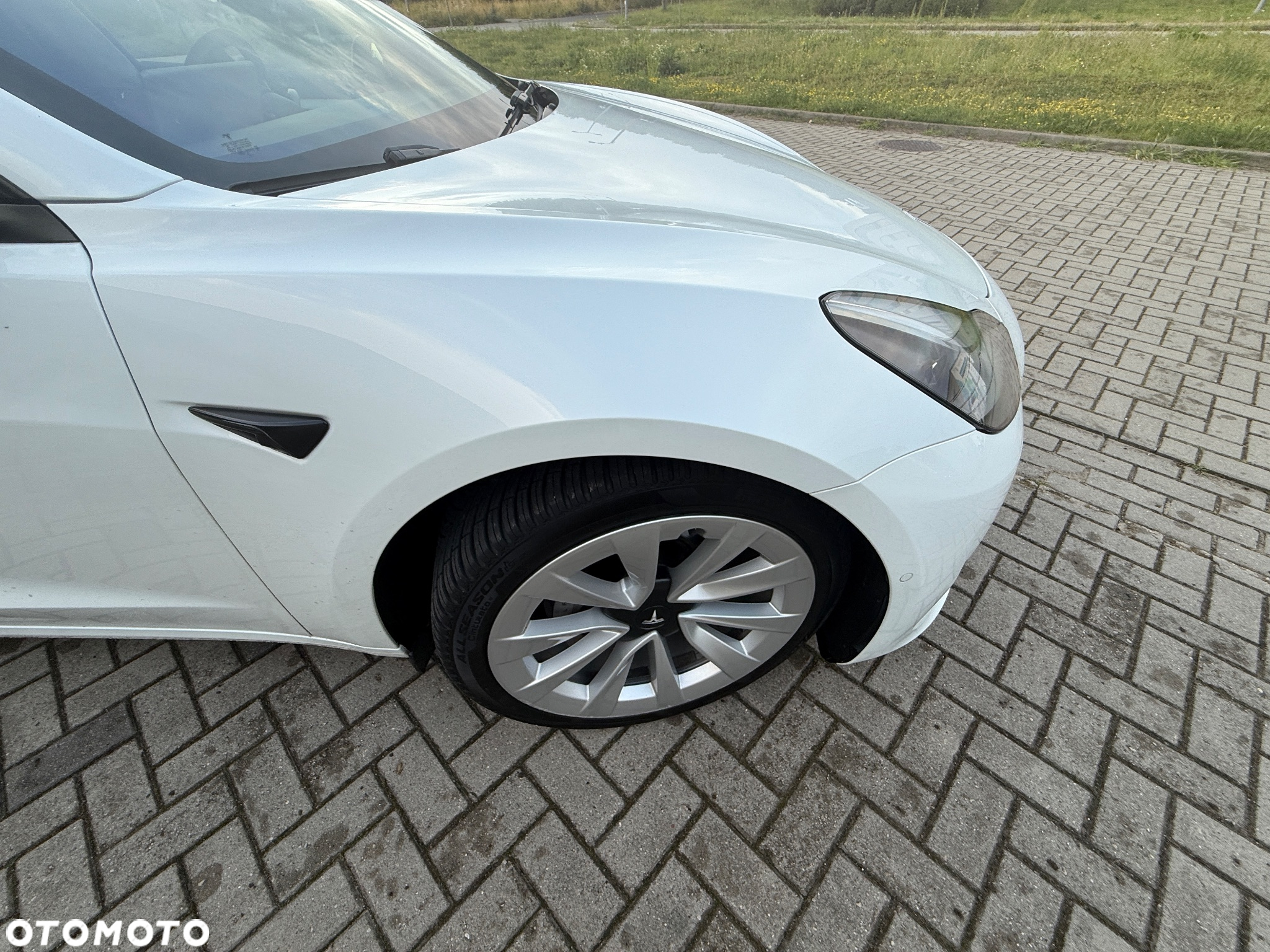 Tesla Model 3 - 15