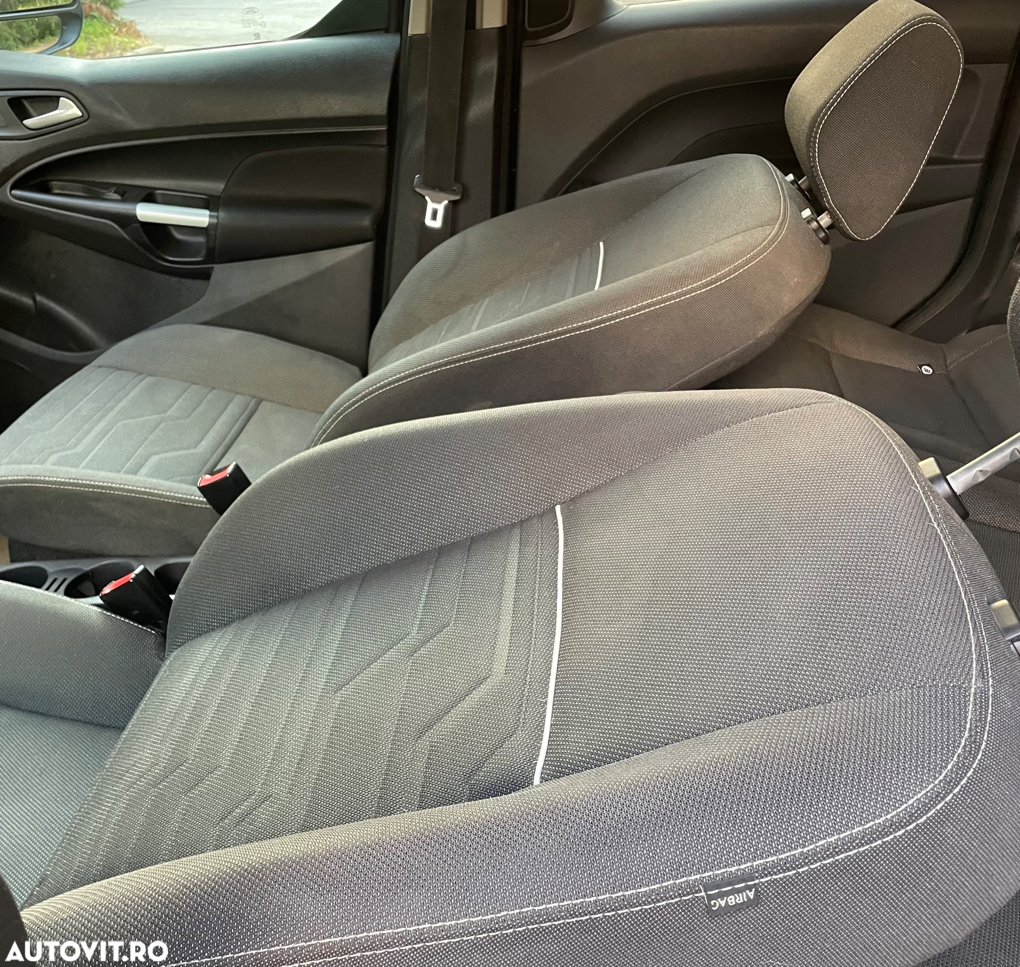 Ford Tourneo Connect 1.6 TDCi Start-Stop Titanium - 15
