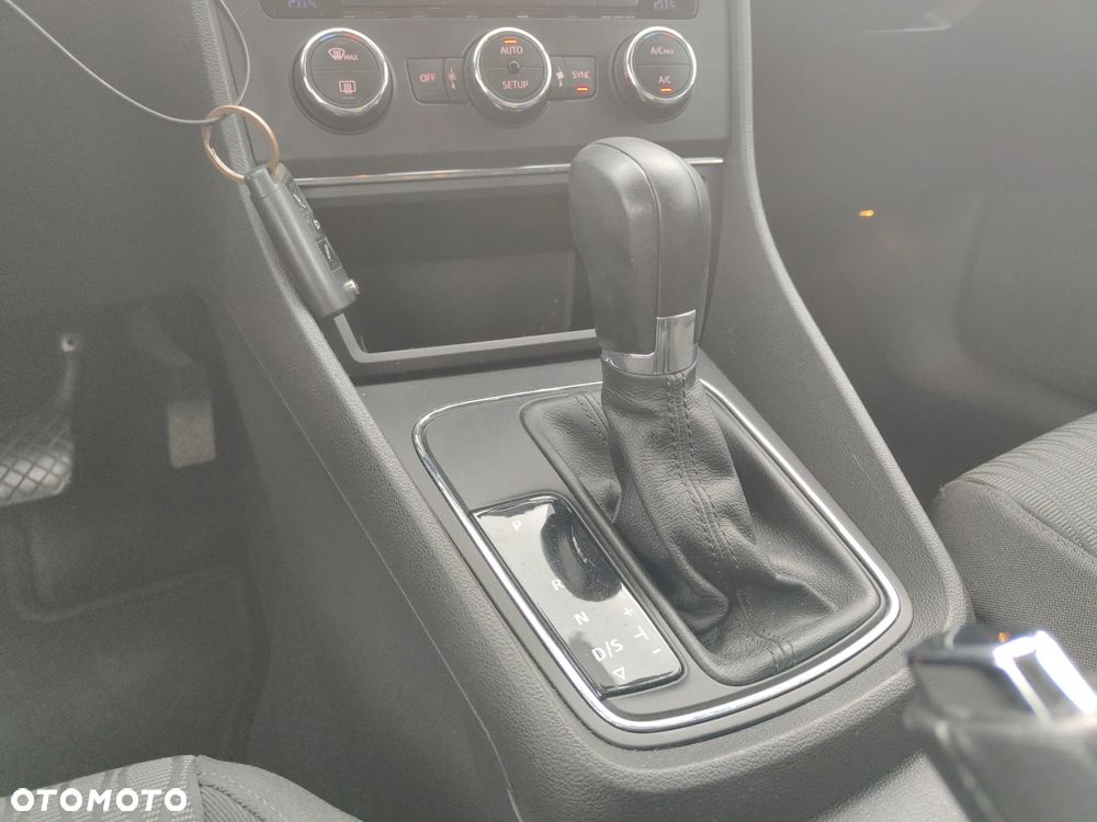 Seat Leon 2.0 TDI DPF Start&Stop DSG Style - 24