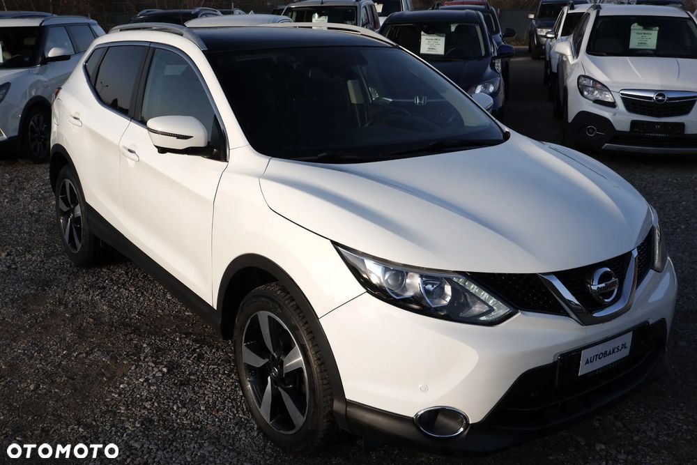 Nissan Qashqai 1.6 DCi Xtronic N-Connecta - 2