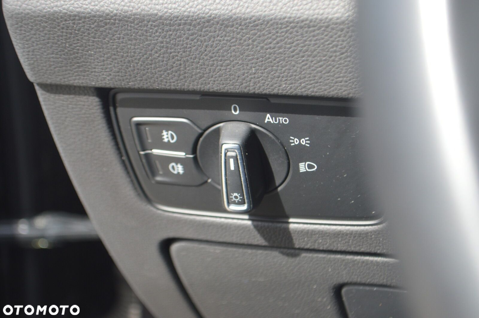 Volkswagen Passat 2.0 TSI Business DSG - 9