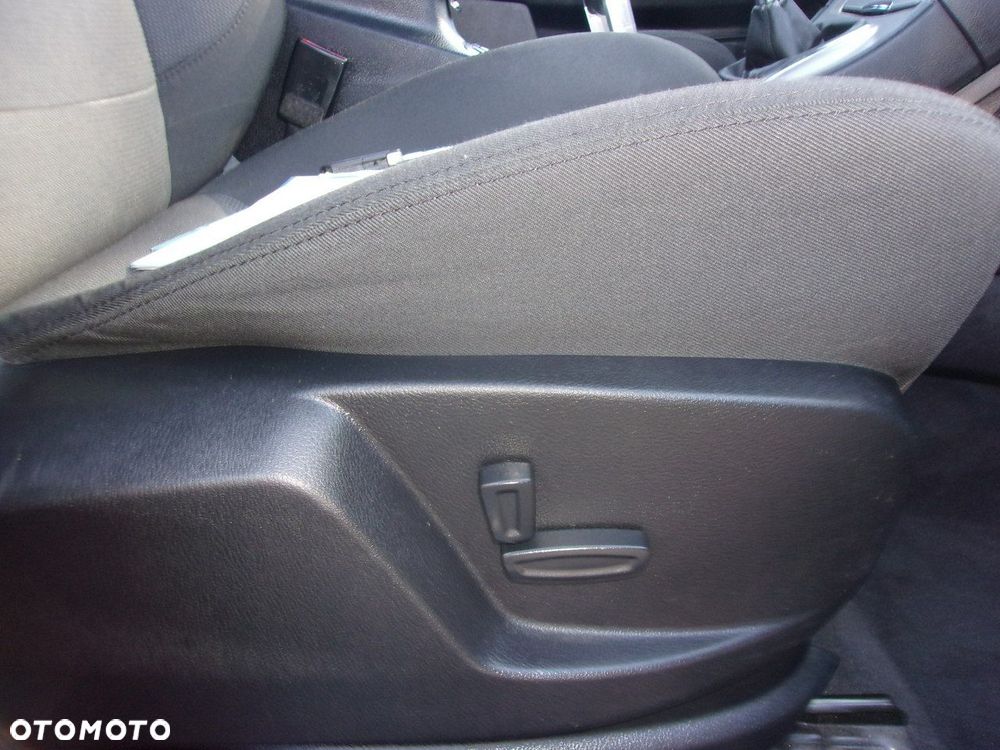 Ford S-Max 2.0 TDCi Titanium - 26