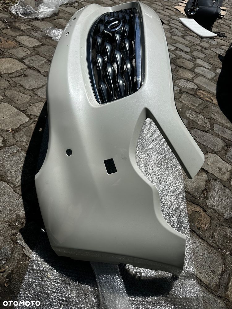 Sprzedam zderzak przód  Infiniti FX - 4