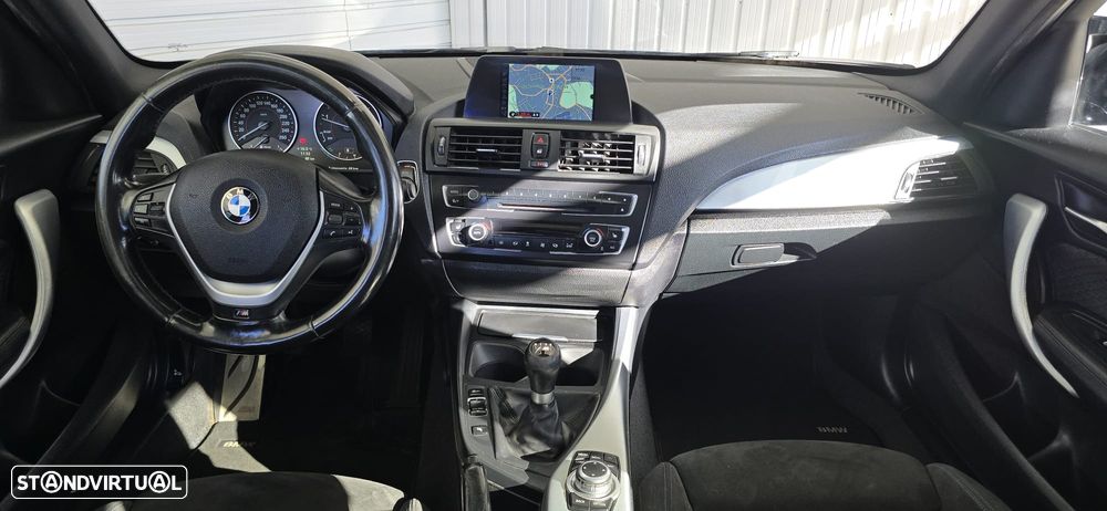 BMW 116 d Pack M - 18